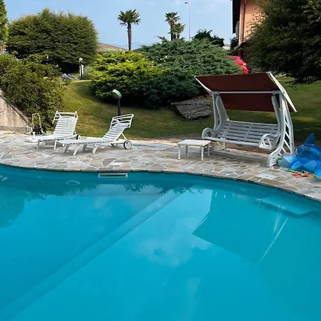 Anna Porto Valtravaglia